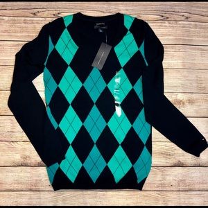 NWT Small Tommy Hilfiger argyle sweater